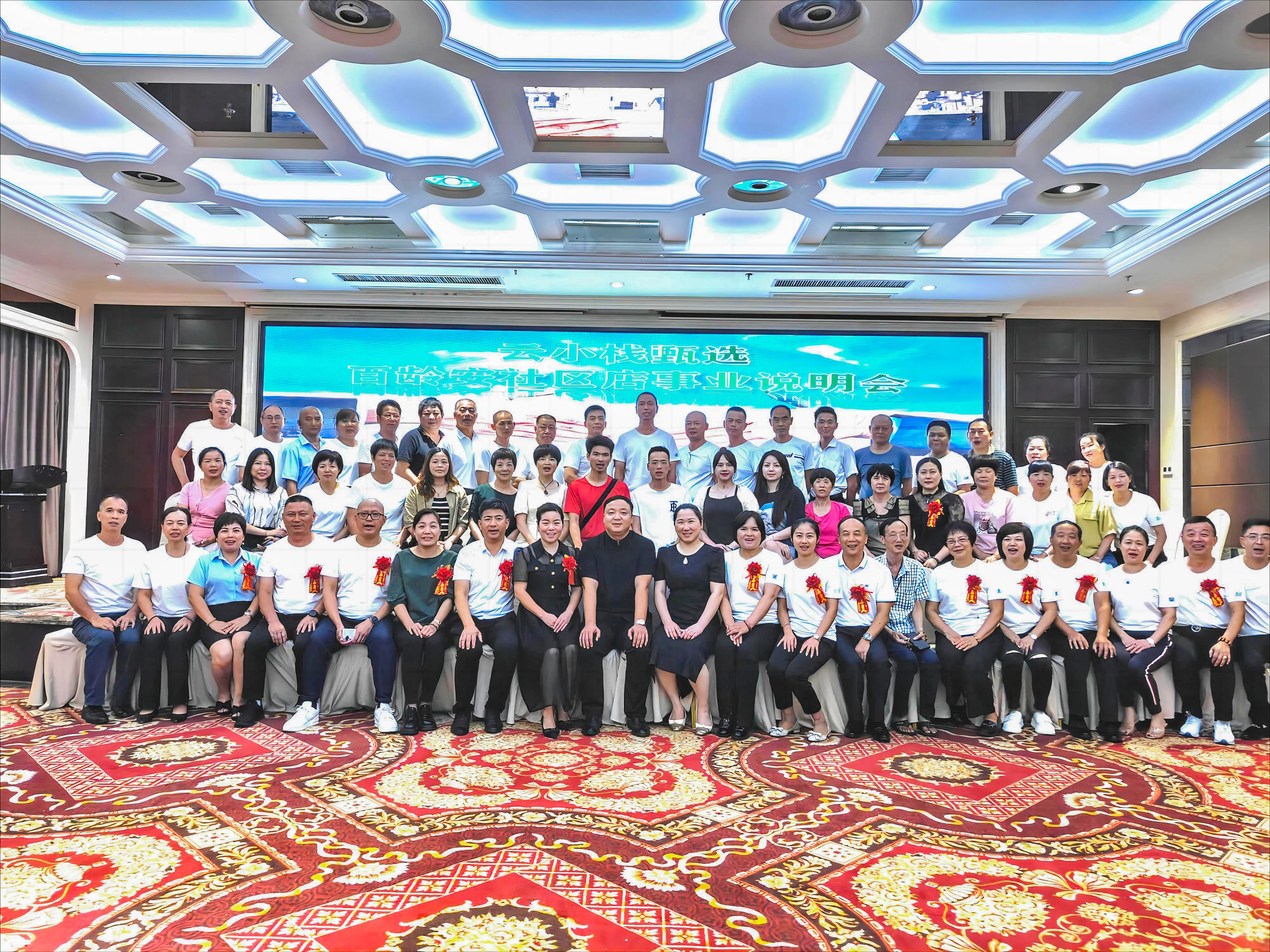 6d94196dfaed4f62efcaf0d7367ecbb8.jpg